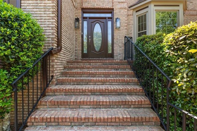 5719 Brookstone Walk NW, Acworth, GA 30101