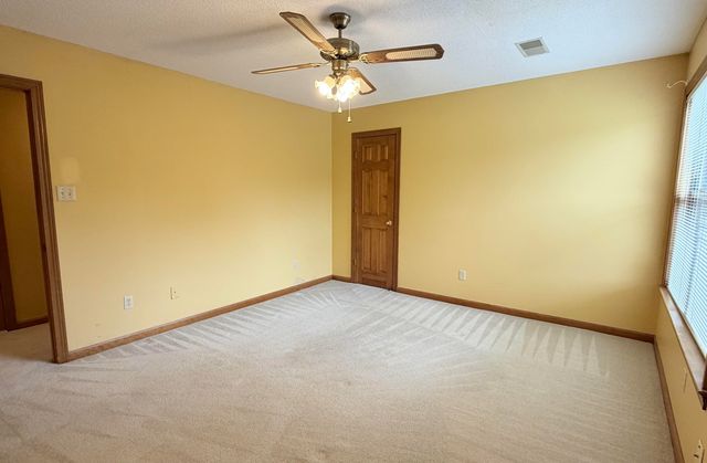 5636 PLEASANT RIDGE RD, Millington, TN 38053