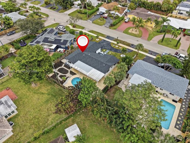4711 NE 18th Avenue, Oakland Park, FL 33334
