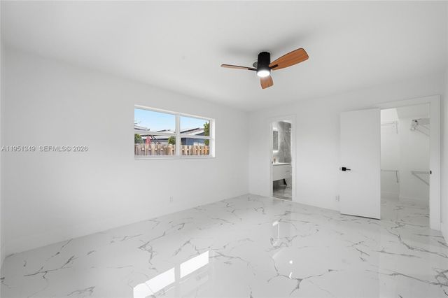 4711 NE 18th Avenue, Oakland Park, FL 33334