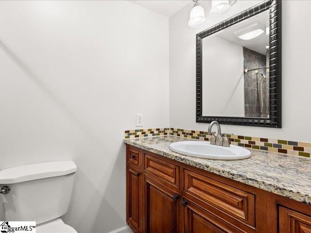 1028 Pinelake Drive, Anderson, SC 29689