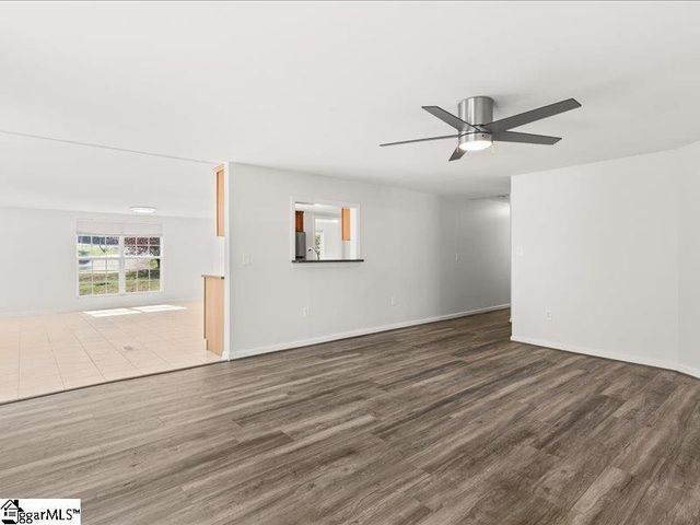 1028 Pinelake Drive, Anderson, SC 29689