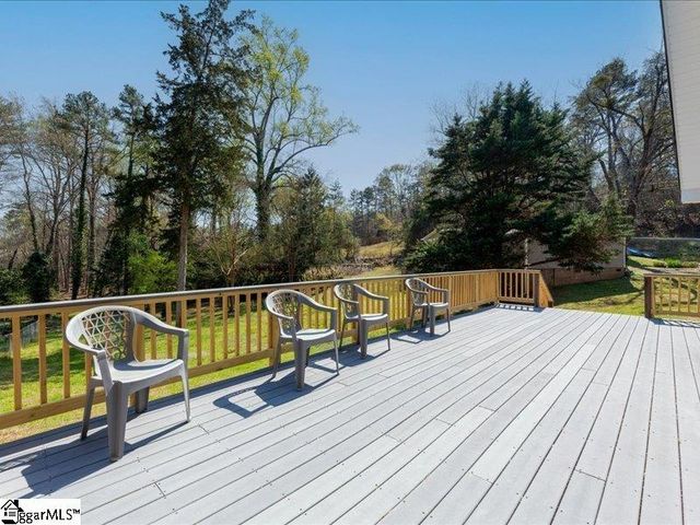 1028 Pinelake Drive, Anderson, SC 29689