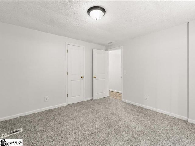 1028 Pinelake Drive, Anderson, SC 29689