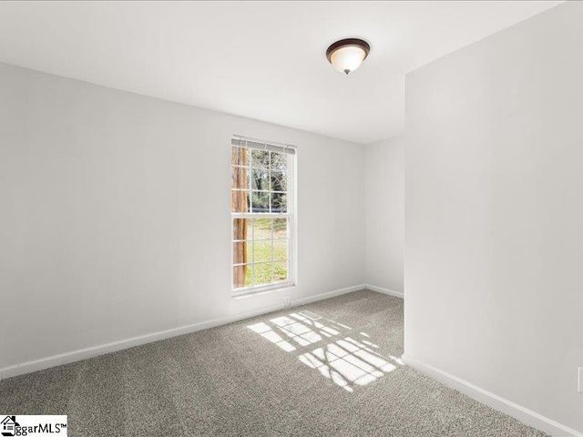 1028 Pinelake Drive, Anderson, SC 29689