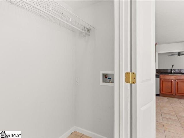 1028 Pinelake Drive, Anderson, SC 29689