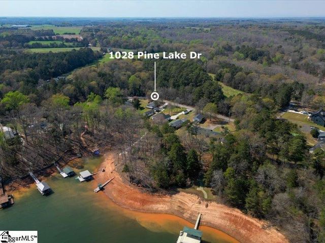 1028 Pinelake Drive, Anderson, SC 29689