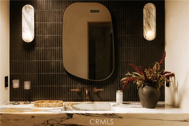 12527 Mitchell Avenue, Los Angeles, CA 90066