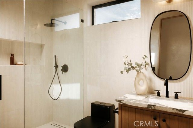 12527 Mitchell Avenue, Los Angeles, CA 90066