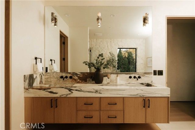 12527 Mitchell Avenue, Los Angeles, CA 90066