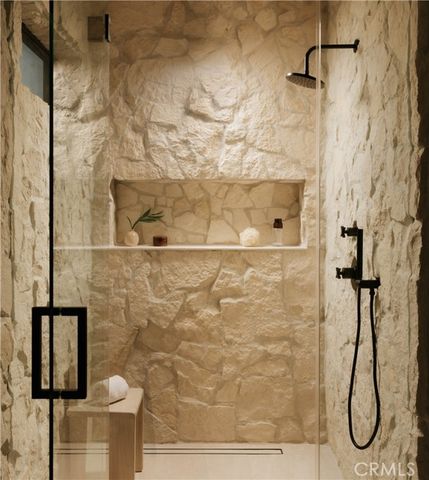 12527 Mitchell Avenue, Los Angeles, CA 90066