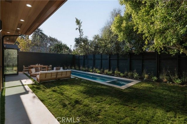 12527 Mitchell Avenue, Los Angeles, CA 90066
