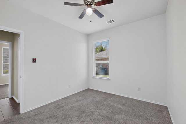 410 Dartmouth Drive, Van Alstyne, TX 75496