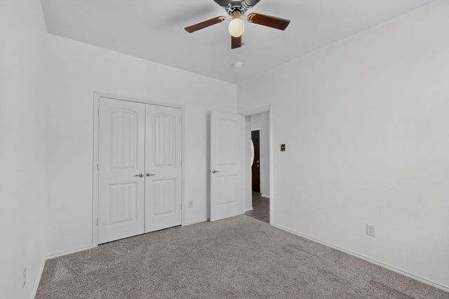 410 Dartmouth Drive, Van Alstyne, TX 75496