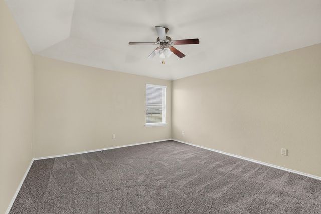 410 Dartmouth Drive, Van Alstyne, TX 75496