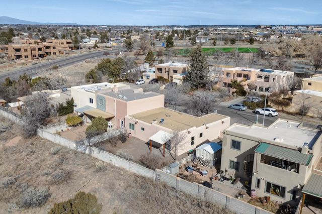 2578 Camino San Patricio, Santa Fe, NM 87505