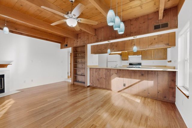 2578 Camino San Patricio, Santa Fe, NM 87505