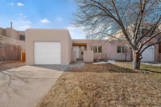 2578 Camino San Patricio, Santa Fe, NM 87505