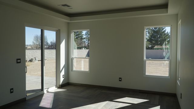 420 Bledsoe Road NW, Los Ranchos, NM 87107