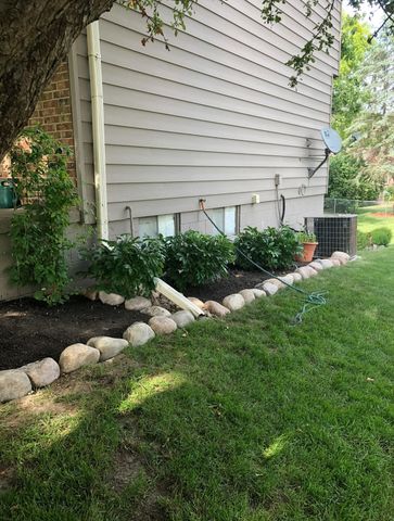 409 39th Street, West Des Moines, IA 50265