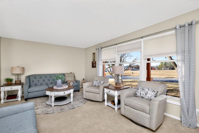 409 39th Street, West Des Moines, IA 50265