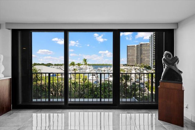 120 Lakeshore Drive 4360, North Palm Beach, FL 33408
