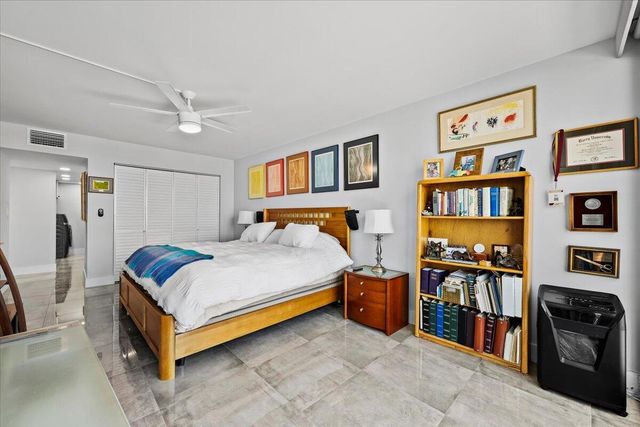 120 Lakeshore Drive 4360, North Palm Beach, FL 33408