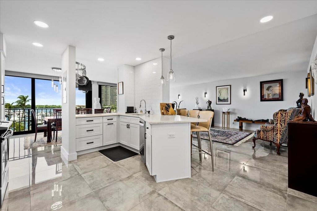 120 Lakeshore Drive 4360, North Palm Beach, FL 33408