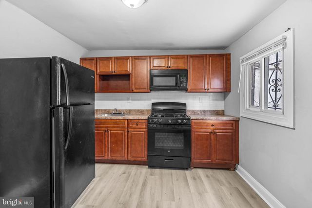 1674 CHURCH ST, Philadelphia, PA 19124