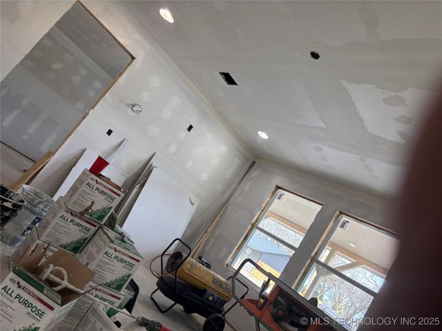 207 NE 2nd Street, Adair, OK 74330