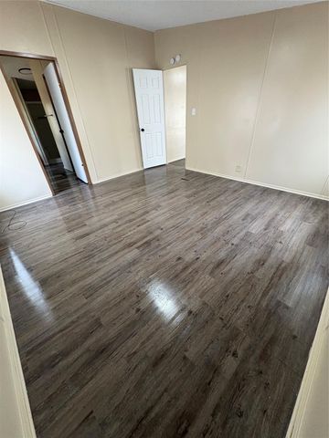 9541 Maple Ridge Drive, Willis, TX 77318