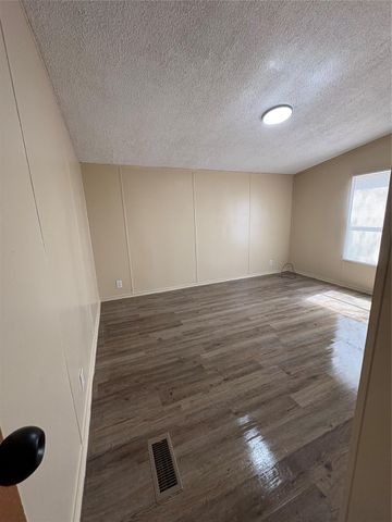 9541 Maple Ridge Drive, Willis, TX 77318