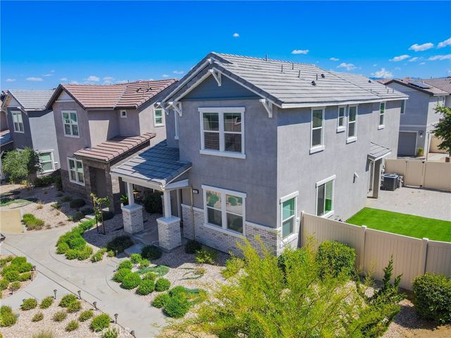 279 GALVESTON Lane, Palmdale, CA 93551