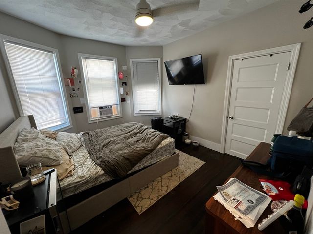 158 Holland St. 2, Somerville, MA 02144