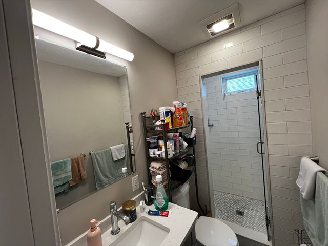 158 Holland St. 2, Somerville, MA 02144