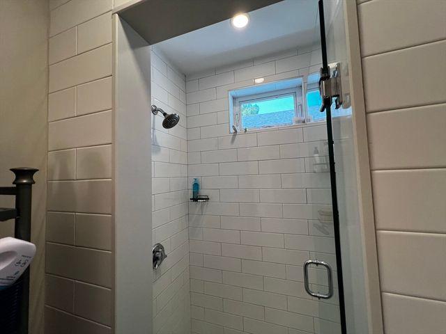 158 Holland St. 2, Somerville, MA 02144