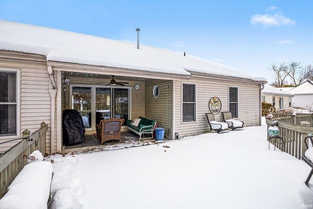 55370 Falling Water Drive, Elkhart, IN 46514