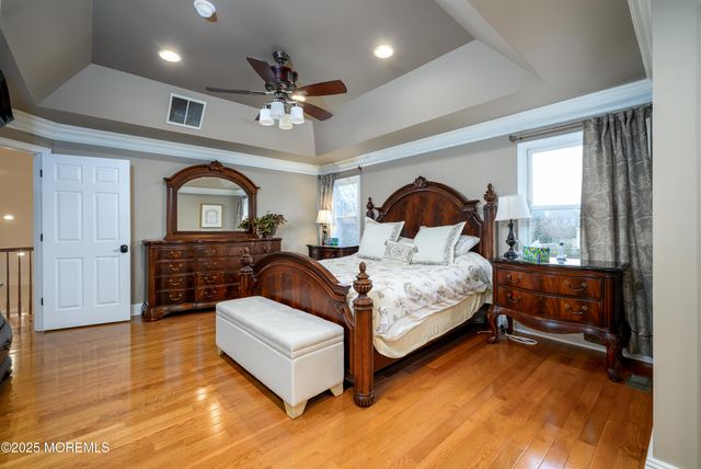 10 Austen Court, Marlboro, NJ 07746