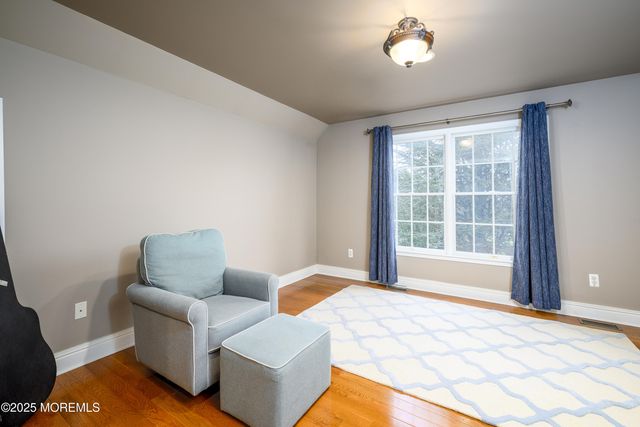 10 Austen Court, Marlboro, NJ 07746