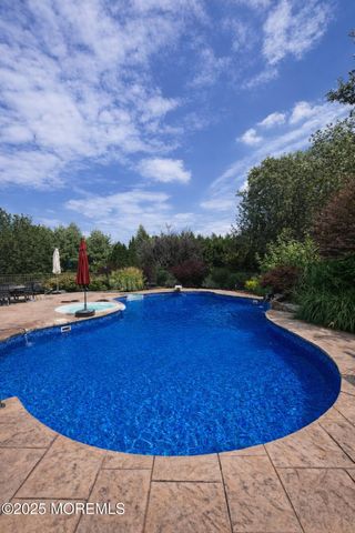 10 Austen Court, Marlboro, NJ 07746