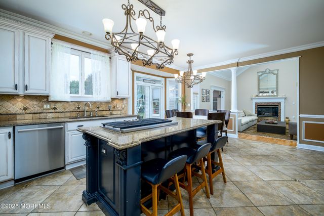 10 Austen Court, Marlboro, NJ 07746