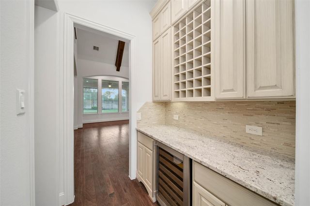 19 Brittany Rose Place, The Woodlands, TX 77375