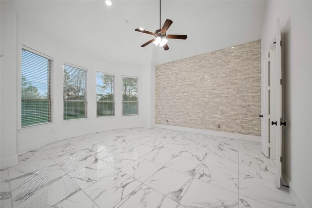 19 Brittany Rose Place, The Woodlands, TX 77375