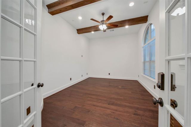 19 Brittany Rose Place, The Woodlands, TX 77375