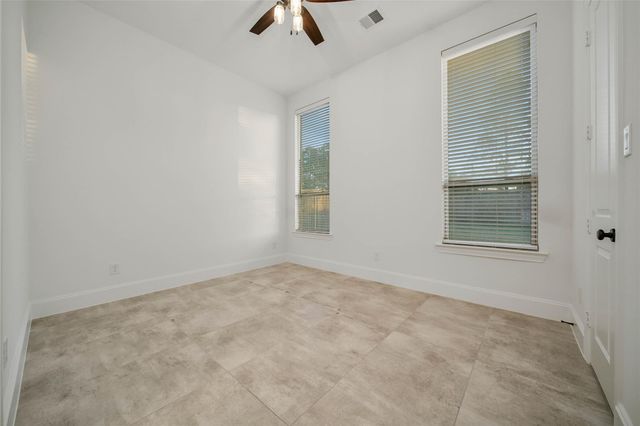 19 Brittany Rose Place, The Woodlands, TX 77375