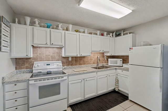 5 Marchmont Drive 5 Marchmont Drive, Fairborn, OH 45324