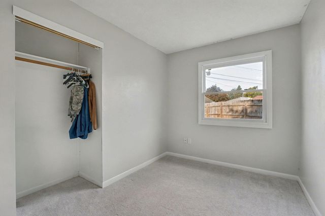 5 Marchmont Drive 5 Marchmont Drive, Fairborn, OH 45324