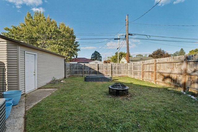 5 Marchmont Drive 5 Marchmont Drive, Fairborn, OH 45324