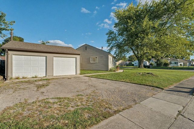 5 Marchmont Drive 5 Marchmont Drive, Fairborn, OH 45324