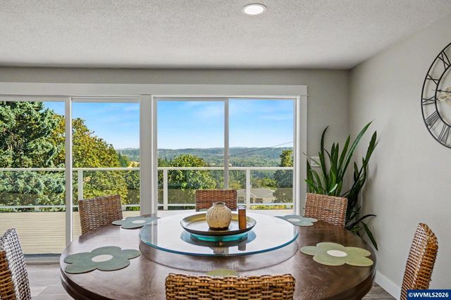 3272 Basswood St NW, Salem, OR 97304